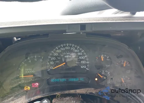 2005 Chevrolet Silverado 1500 Work Truck from USA, damaged, VIN 1GCEC19X15Z264141